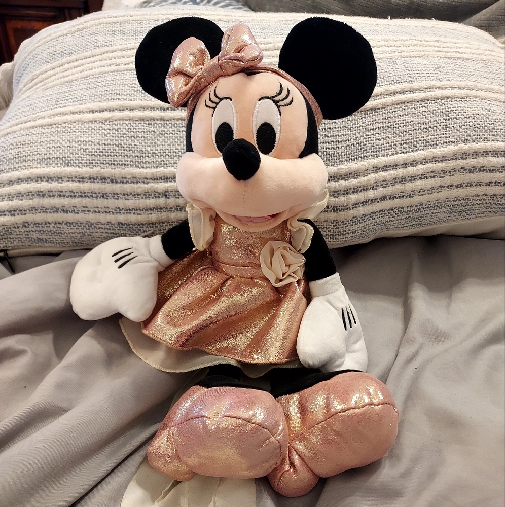 Disney Parks Exclusive Rose Gold Minnie Mouse 14" Plush Party Dress